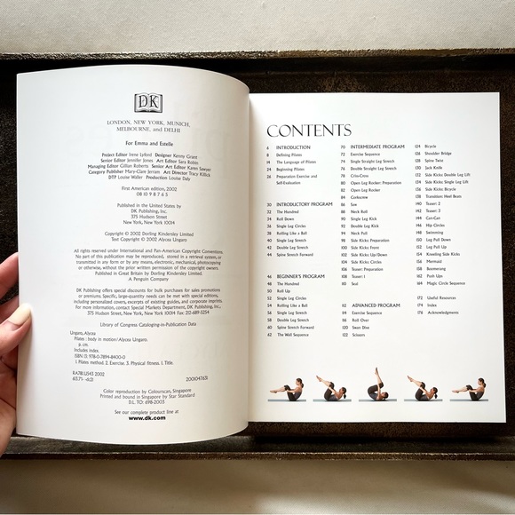 BOOK ⢠āDK Pilates Body in Motionā Fitness Book ⢠- Picture 2 of 9